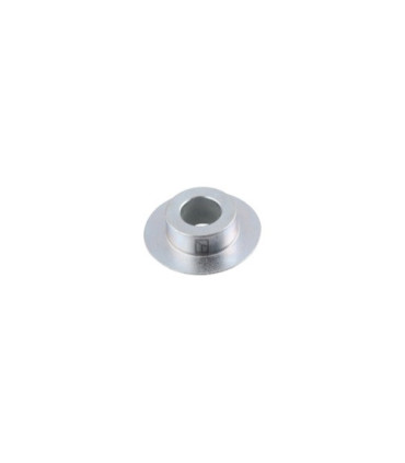 Bush for straw chopper flail blade