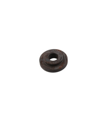 Bush for straw chopper flail blade