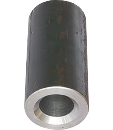 Welding bush for tine with M28 thread